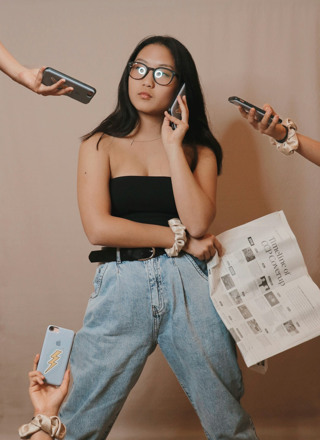 digital society people with phones